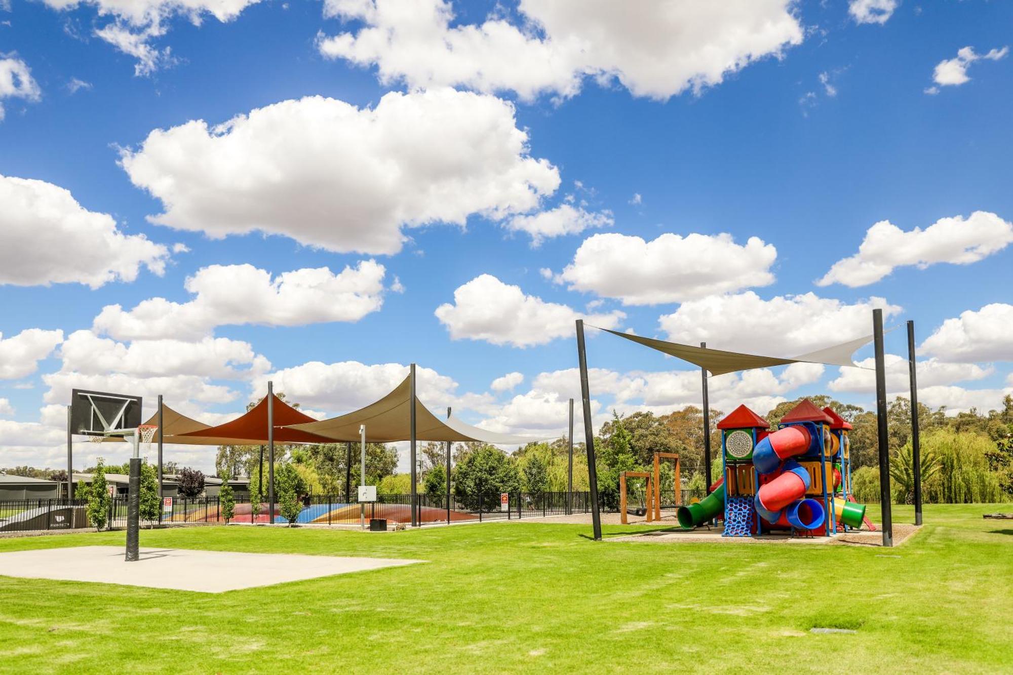 Discovery Parks - Moama Waters Екстер'єр фото