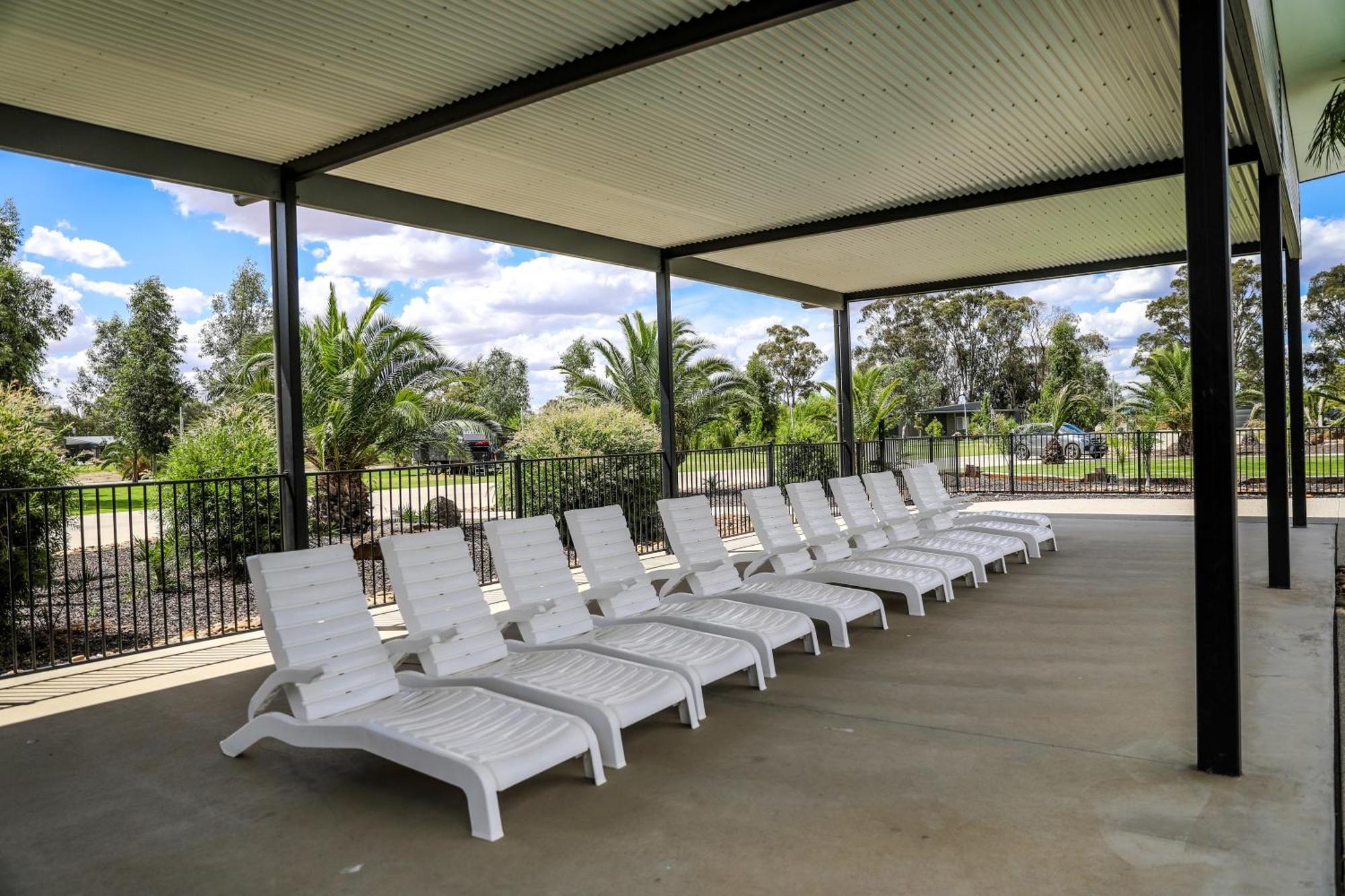 Discovery Parks - Moama Waters Екстер'єр фото