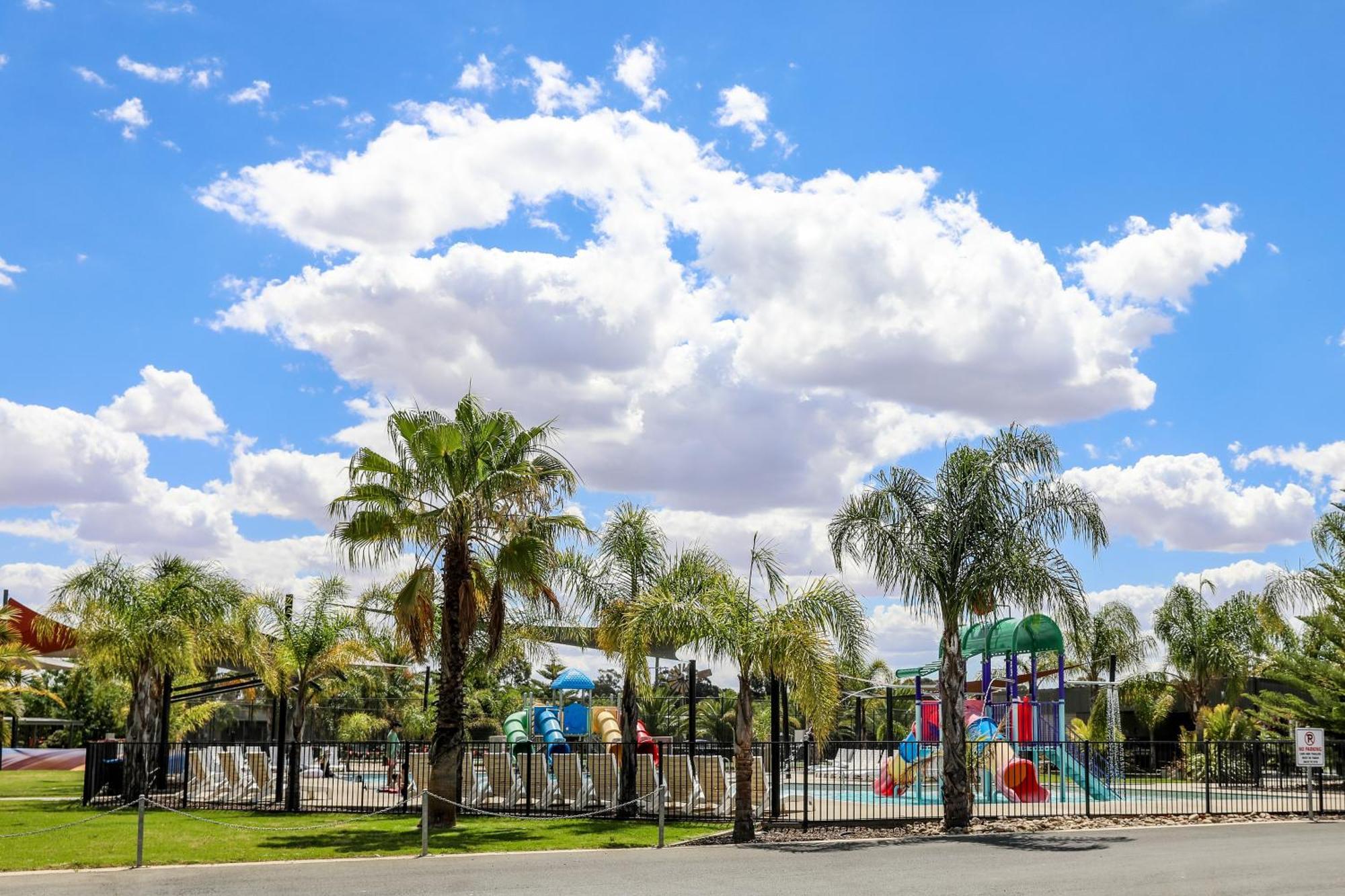 Discovery Parks - Moama Waters Екстер'єр фото