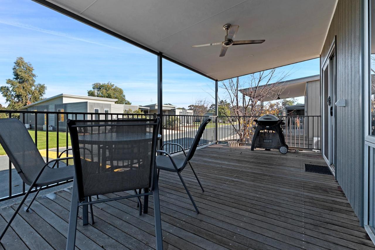 Discovery Parks - Moama Waters Екстер'єр фото